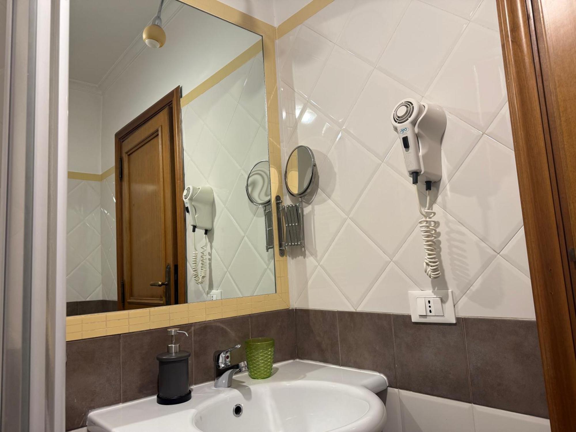 Anthony House, Anthony Floor 3, Castro Pretorio Apartment Rome Luaran gambar